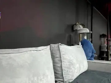 Vestaszanto  live sex cam