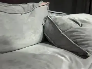 Vestaszanto  live sex cam