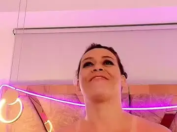 Zarah_andrews  live sex cam