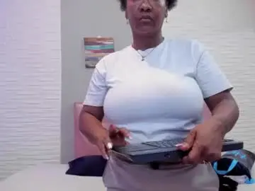 Annie_hills_  live sex cam