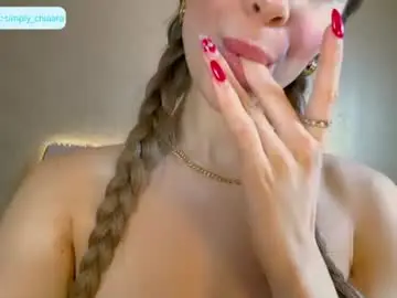 Chiarahollis  live sex cam