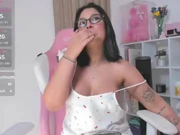 Informaltease  live sex cam