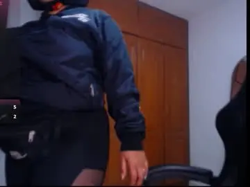 Leslycarsson  live sex cam