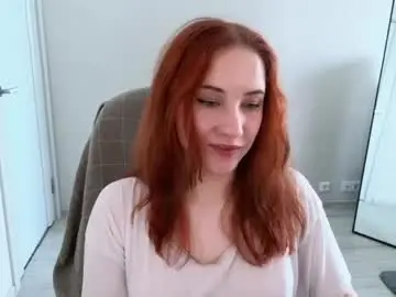 Little_pretty_woman  live sex cam