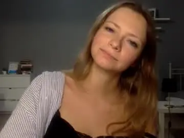 Lux_millie  live sex cam