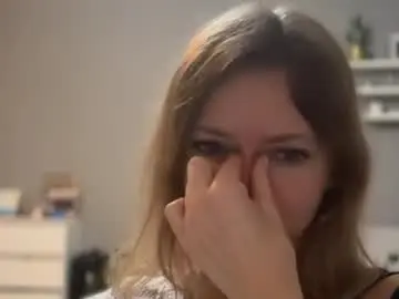 Lux_millie  live sex cam