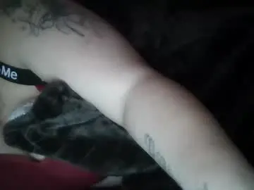 Mrsmindhoney420  live sex cam