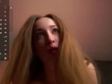 Philippadelmore  live sex cam