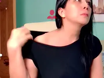 Reese_yanella  live sex cam