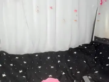 Yelina_mh  live sex cam