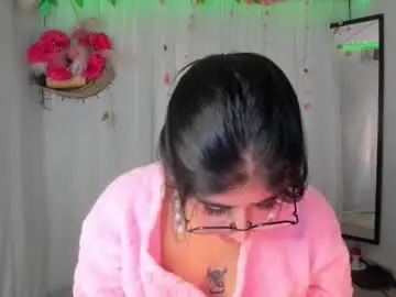 Yelina_mh  live sex cam