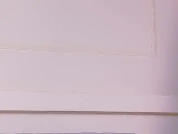 Zoehangel  live sex cam