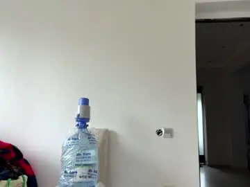 Asleyfabello  live sex cam