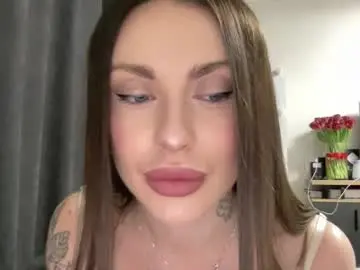 Blondeqlove  live sex cam