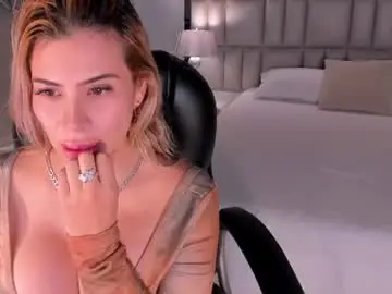 Chloebunny1  live sex cam