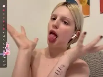 Emeraldcotton  live sex cam