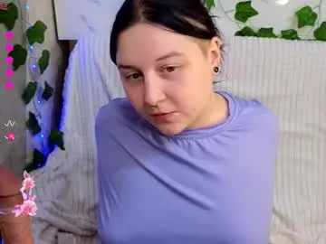 Foxgirlandmerguis  live sex cam