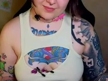 Foxgirlandmerguis  live sex cam