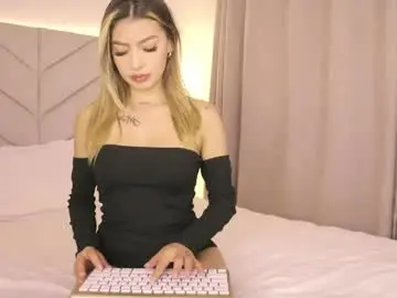 Isabella_cox__  live sex cam