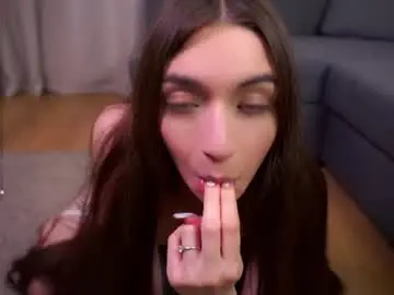 Jewellplymire  live sex cam