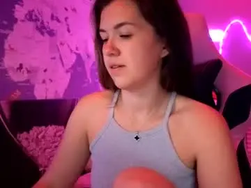 Kira_pheromone  live sex cam