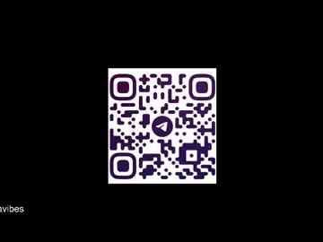 Maya_blonde18  live sex cam