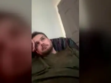 Redeyes710  live sex cam