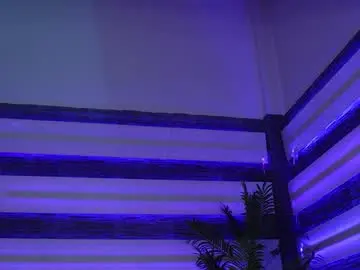 Sexycelline  live sex cam