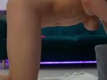 Sexycelline  live sex cam
