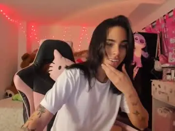 Summer_09  live sex cam