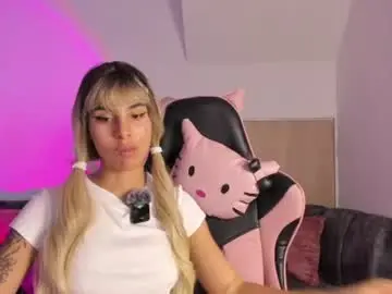 Summer_09  live sex cam