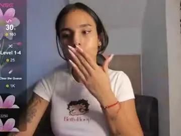 Summer_09  live sex cam