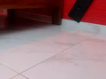 Vanesablack18  live sex cam