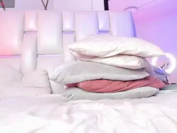 Venuswilds  live sex cam