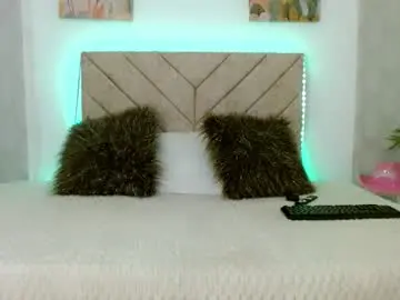 Abril_deliciousq  live sex cam