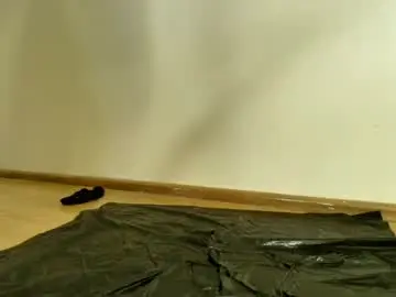 Chanelsexyy  live sex cam