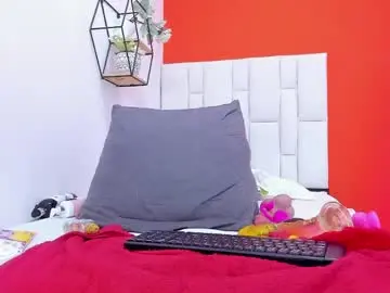 Emily_sexy3  live sex cam