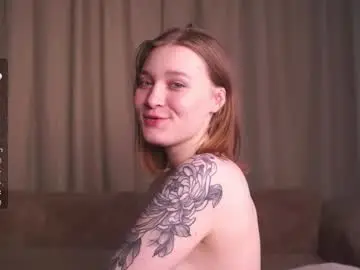 Fannyedger  live sex cam