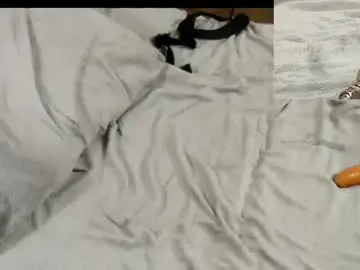 Hailwilds  live sex cam