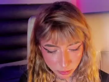 Hellen__smith_  live sex cam