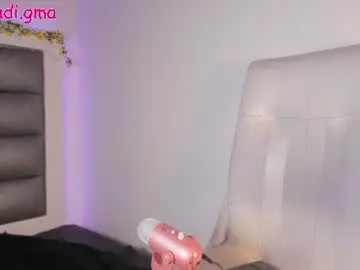 Hellen__smith_  live sex cam