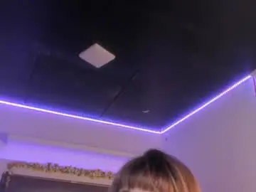 Hellen__smith_  live sex cam