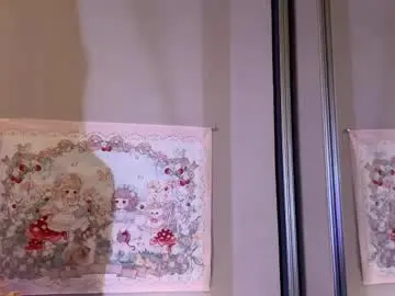 Holly_sinner_  live sex cam