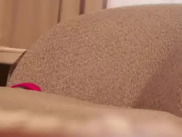Intheknoww  live sex cam