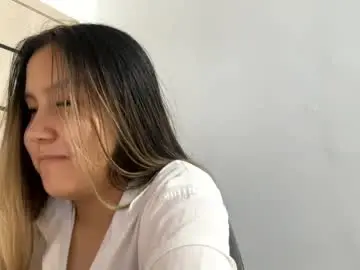 Lauraparda  live sex cam