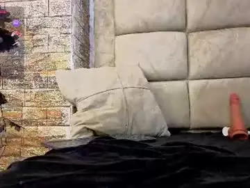 Meganisperfect  live sex cam