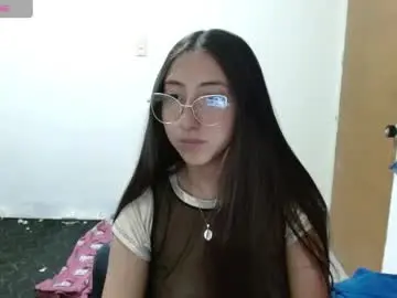 Nanylux  live sex cam