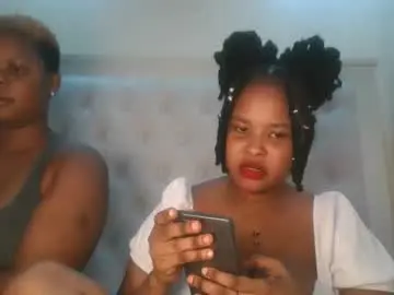 Queen_kikih  live sex cam