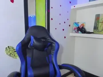 Raven_rouge  live sex cam