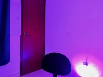 Raven_rouge  live sex cam